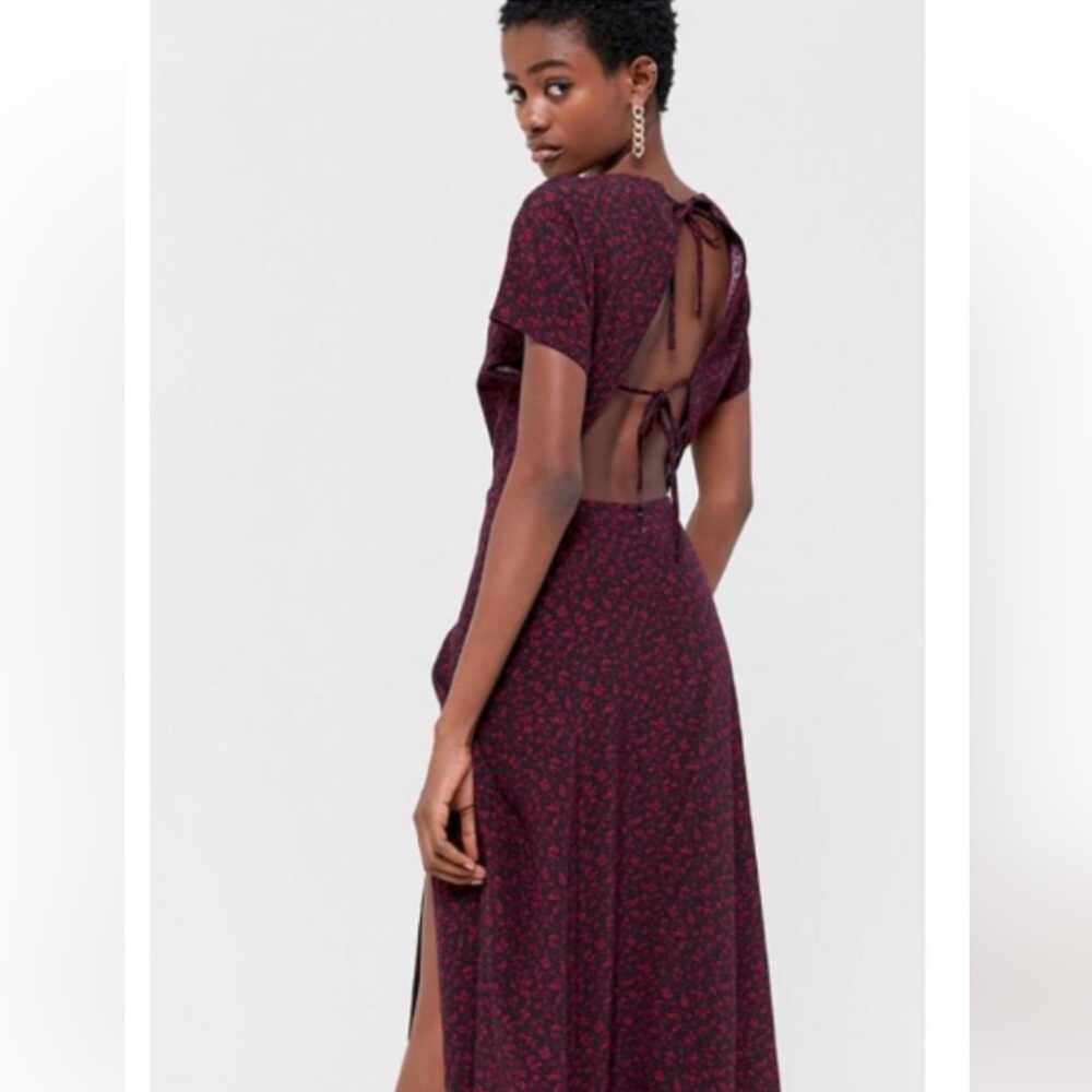 Urban Outfitters Red and Black Floral Midi Dress